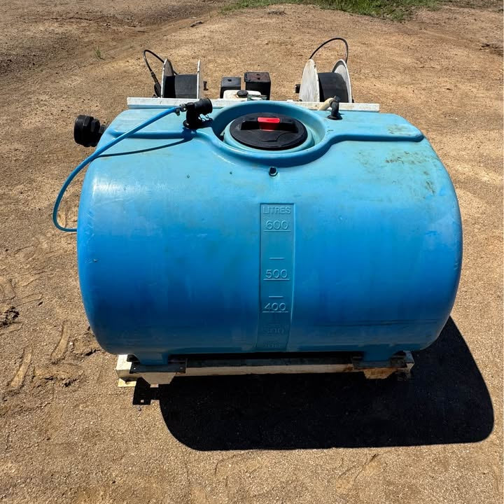 Dual Reel 600L Quickspray Spray Unit